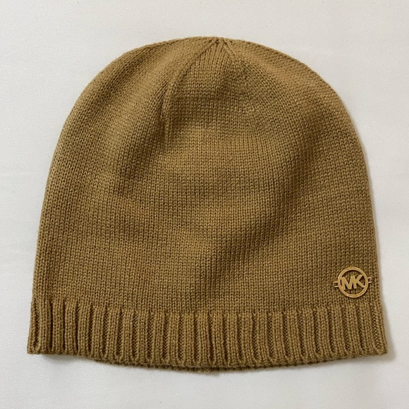 Womens Michael Kors Scarf and Hat Set - Picture 2 of 3